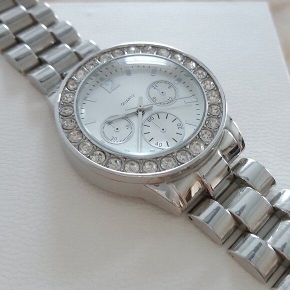 Reitmans Silver Toned  Watch with  Rhinestones - Picture 9 of 10